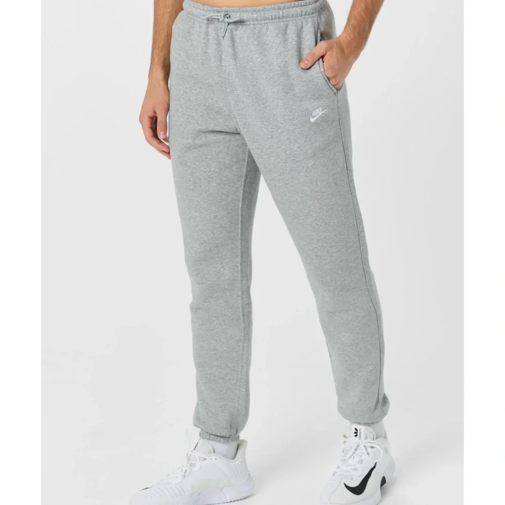 Nike Men's Light Gray Joggers